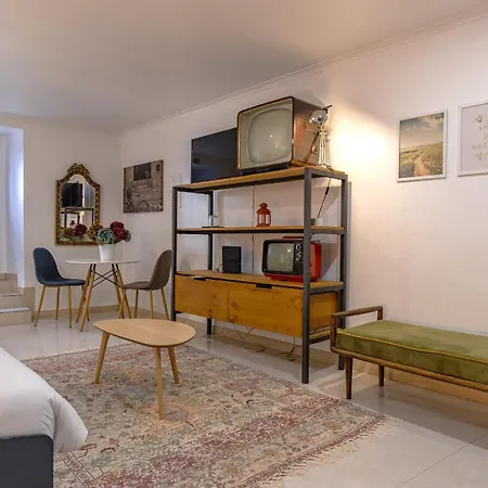Apartment Sweet By Lovelystay *