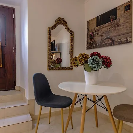 Sweet By Lovelystay Apartment *
